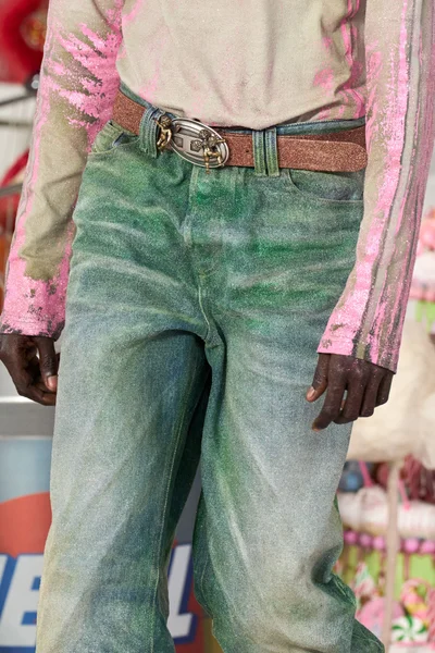 Look 145